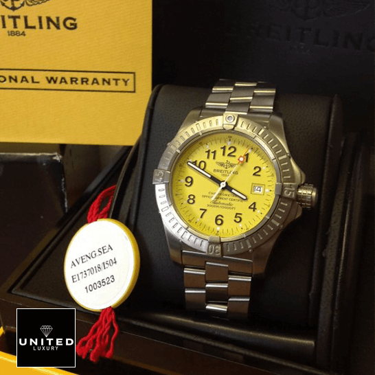 Breitling Avenger II Seawolf A1733110/I519 Replica 2 A17330 dial man yelloow