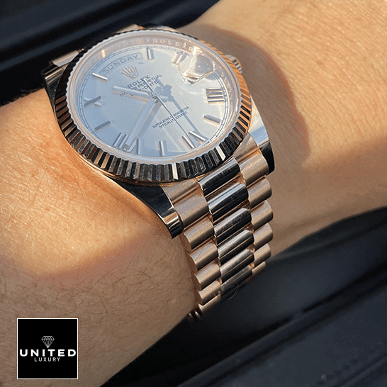 DayDate President 118235 Replica 3 Rolex Day-Date President 118235f-0024 Rose Gold Oyster Replica on his arm