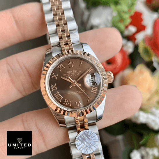 Rolex Datejust 278271 Everose Gold Automatic Chocolate Dial Jubilee Replica 1 Rolex 276271 Datejust Roman Everose Gold Replica flowers background
