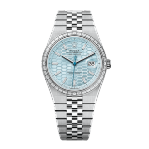 Land-Dweller 40 Platinum and diamonds